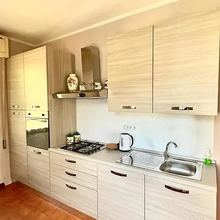 Apartment Beatrice Crocello Montignoso