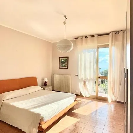 Beatrice Crocello Apartment Montignoso